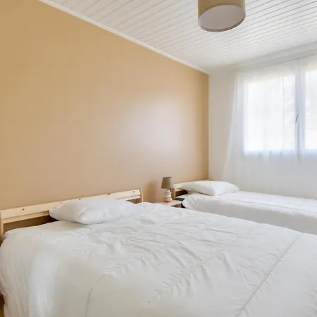 Vakantiehuis Maison Pour 5 Entre Et Foret *